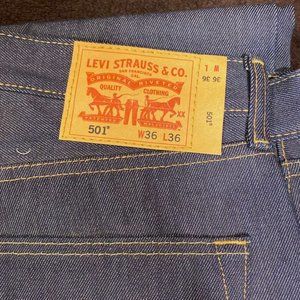 Levi's 501 Classic Button Fly Jean